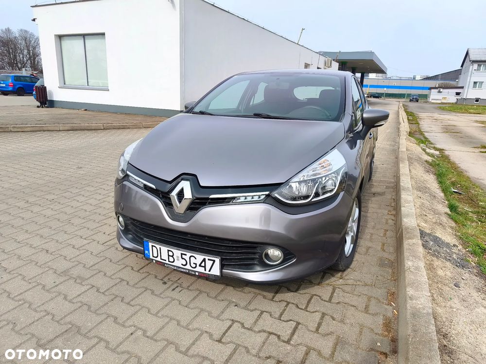 Renault Clio 1.2 16V Life - 9