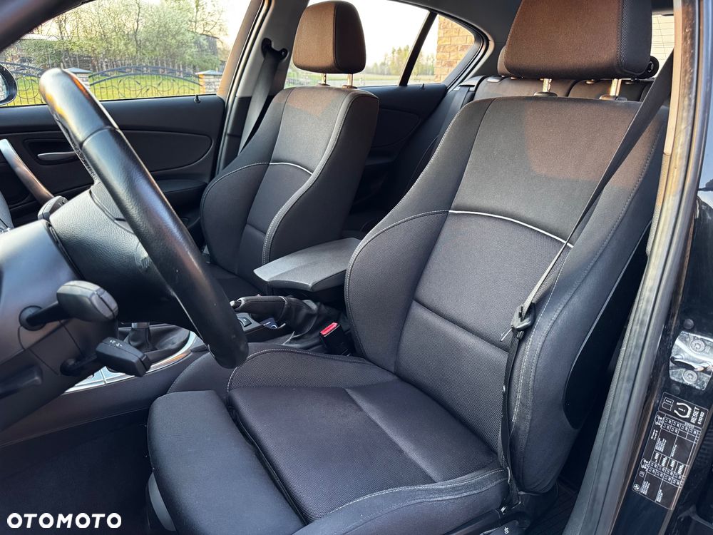 BMW Seria 1 120d - 10