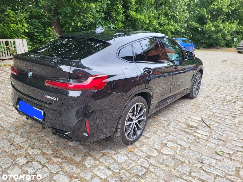 BMW X4 xM40i mHEV - 13