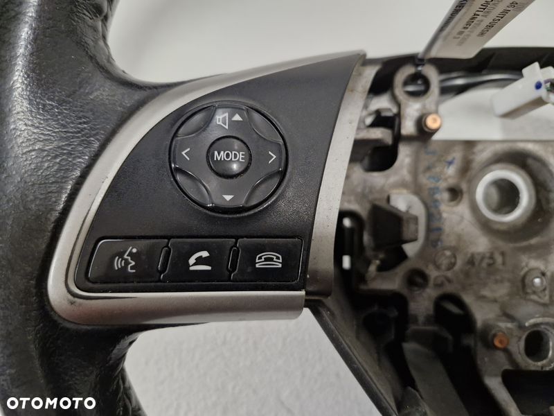 mitsubishi outlander iii 3 kierownica wielofunkcyjna skóra 4400a-630xa - 2