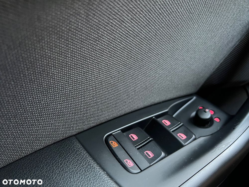 Audi Q3 2.0 TDI - 28