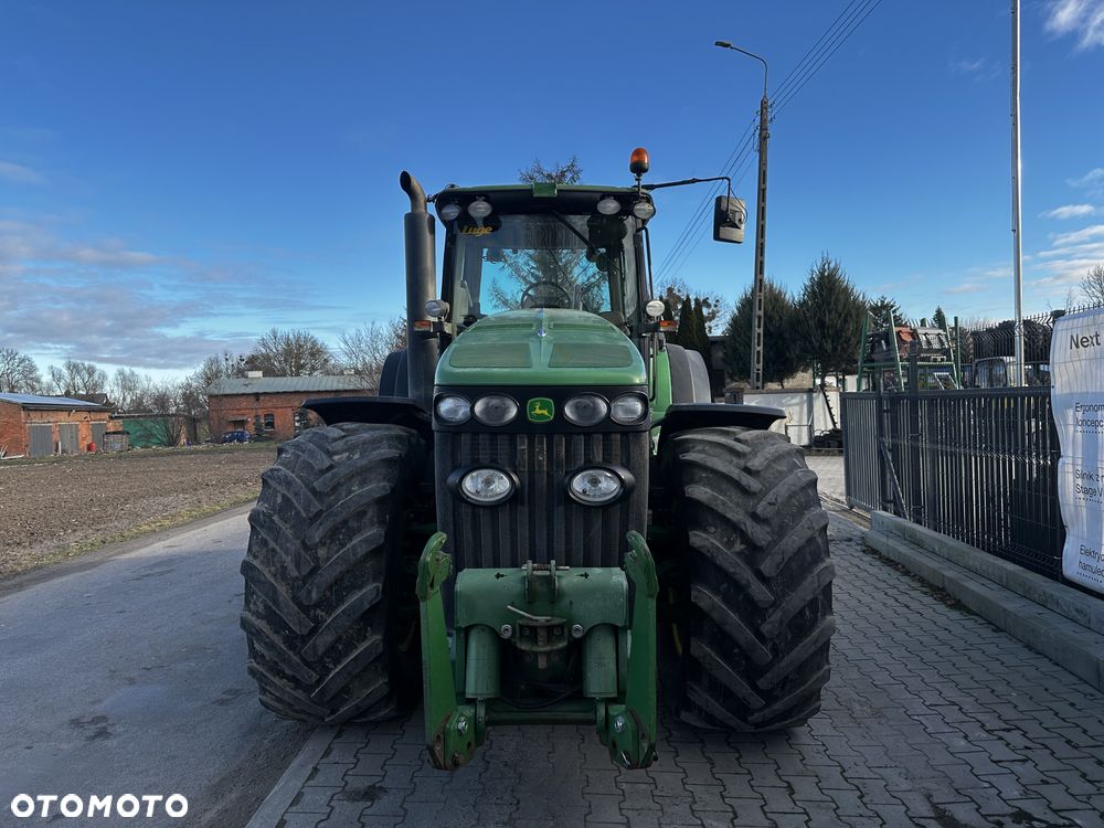 John Deere 8230 - 3