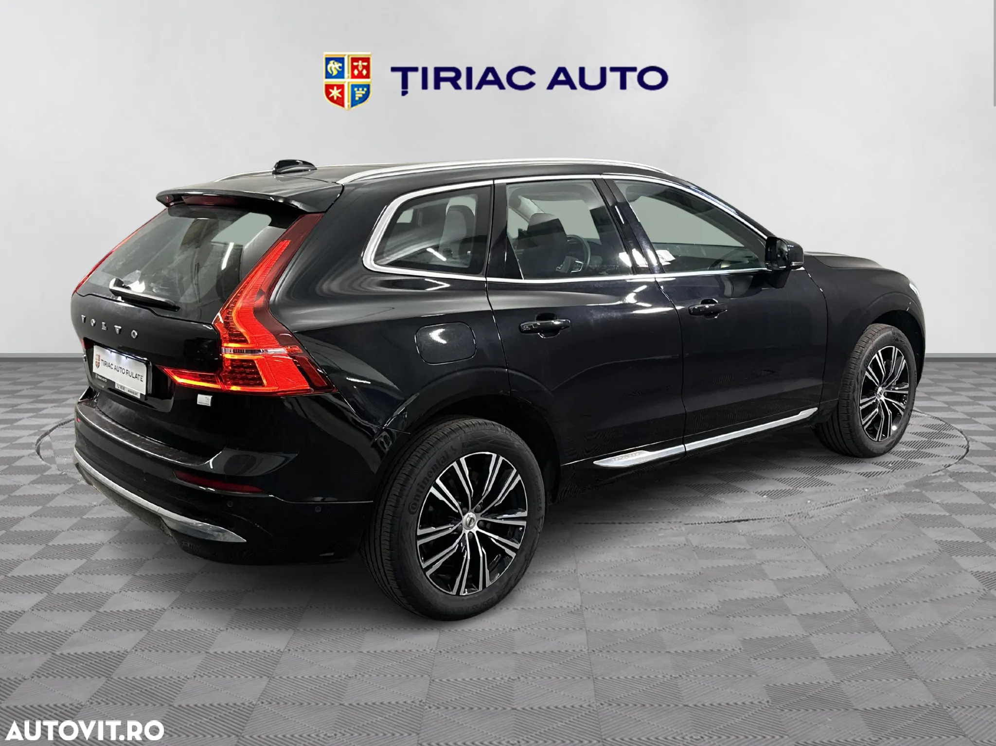 Volvo XC 60 T6 AWD Recharge Geartronic Inscription - 5