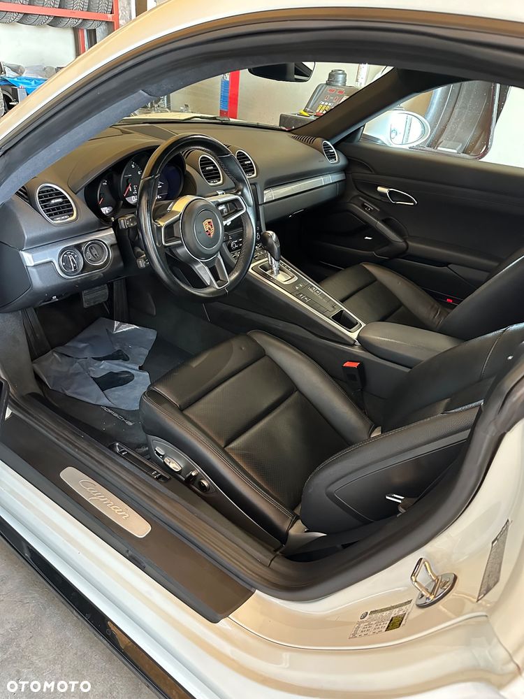 Porsche 718 Cayman T PDK - 5