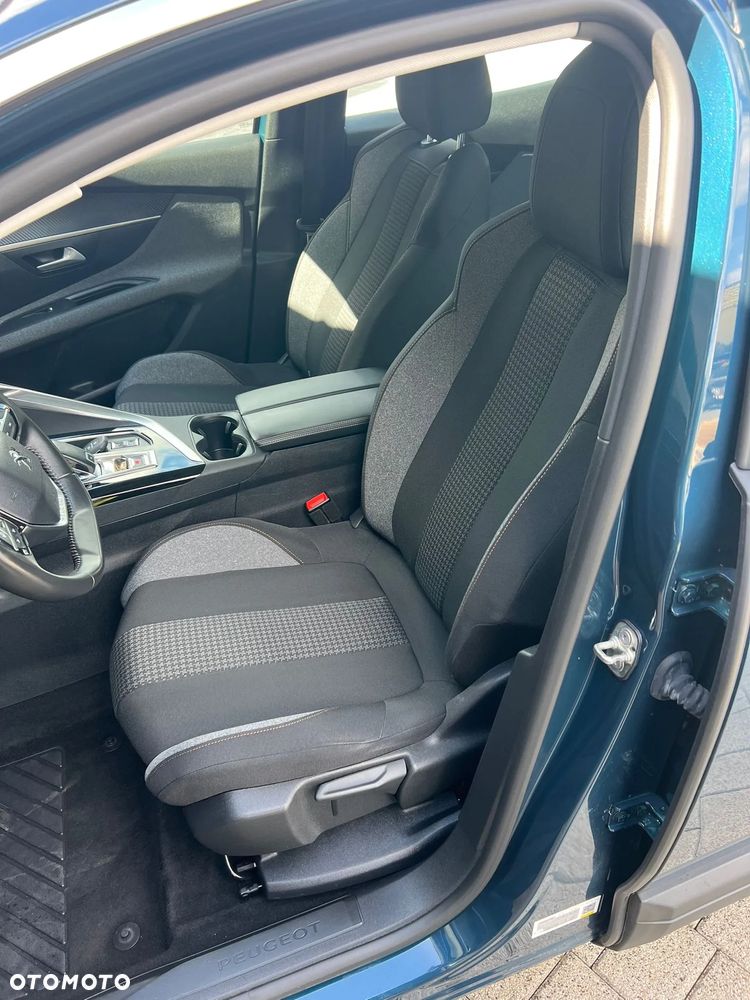 Peugeot 3008 - 13