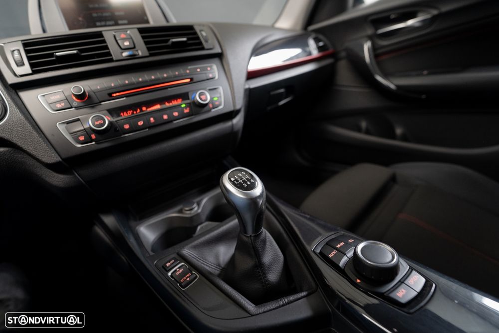 BMW 116 d EDynamics Line Sport - 22