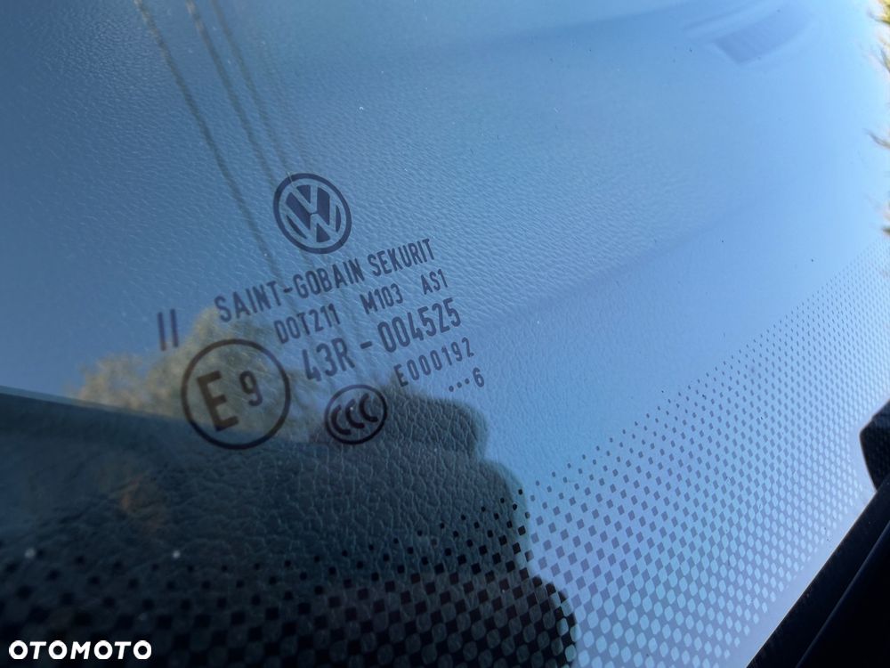 Volkswagen Polo - 13
