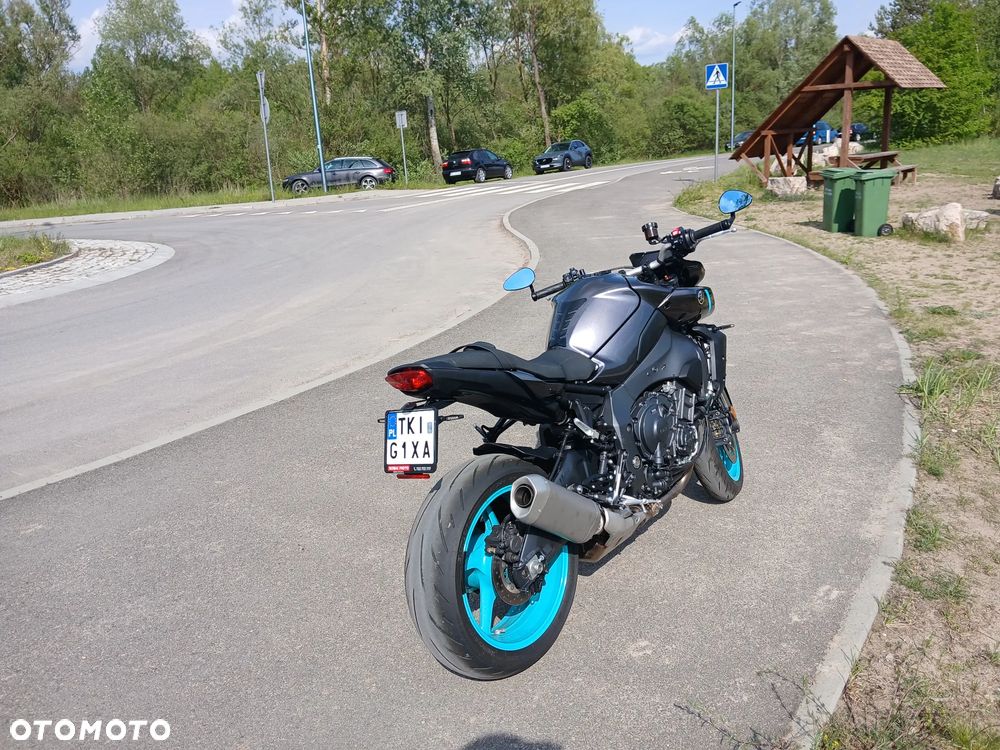 Yamaha MT - 8