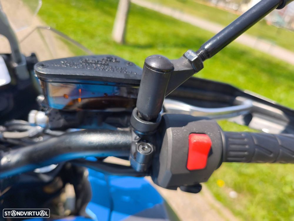 CF Moto 650MT - 3