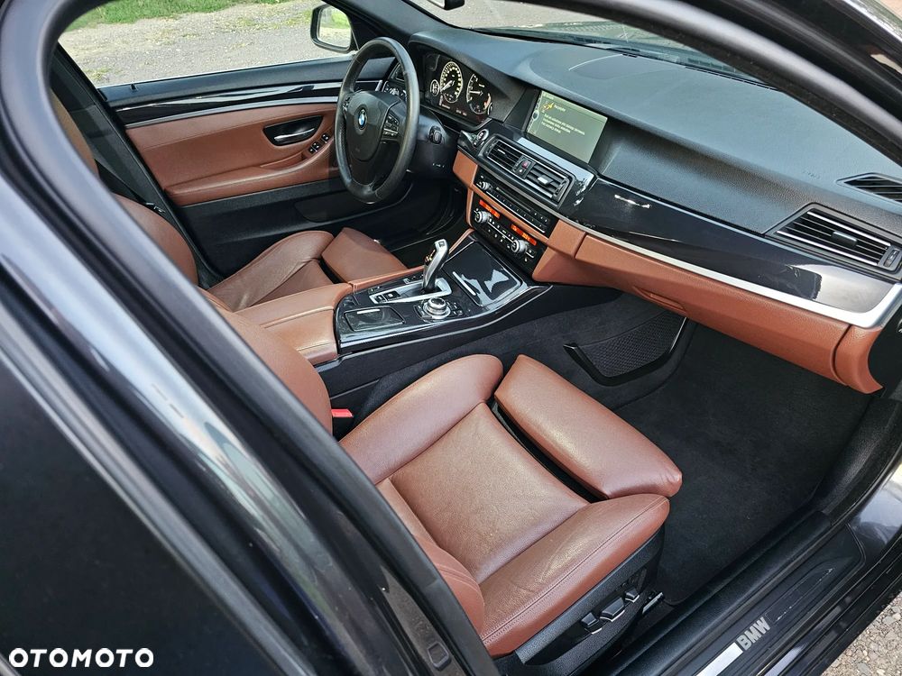BMW Seria 5 530d Luxury Line - 20