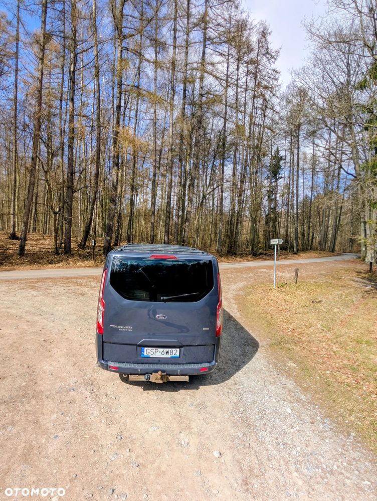 Ford Tourneo Custom - 7