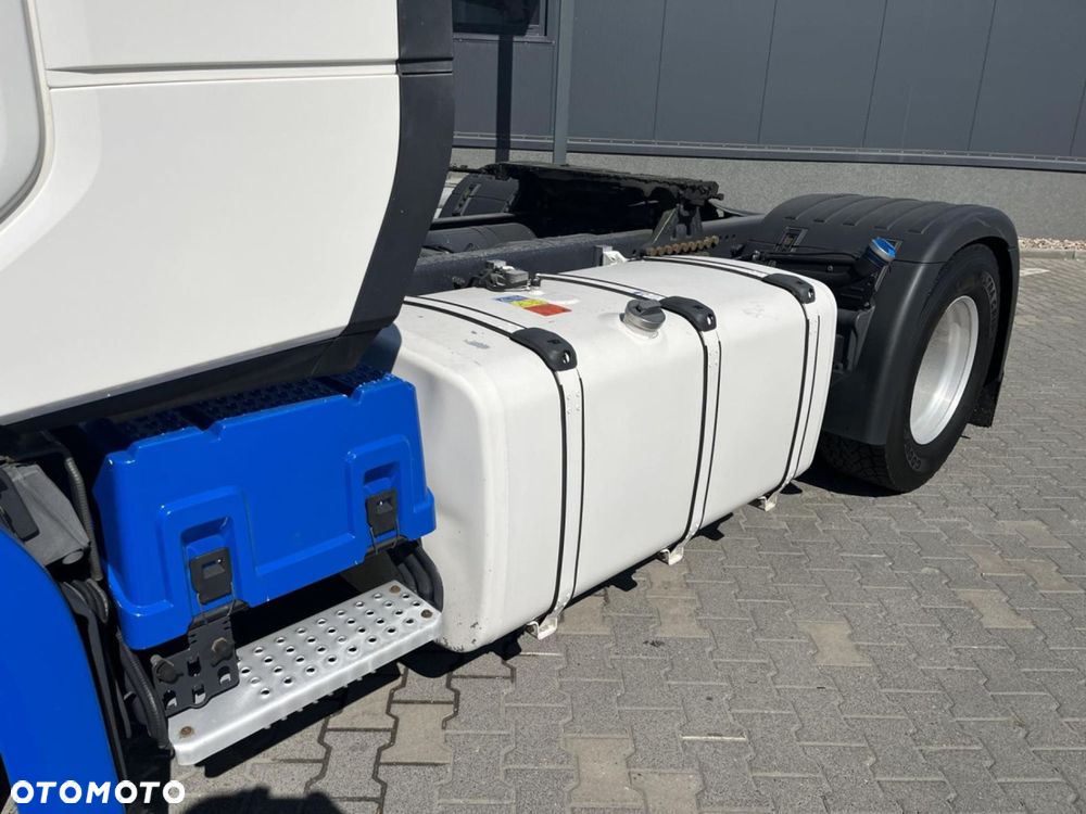Scania R 500 A4x2NA Zawieszenie tył 4 poduszki - 10