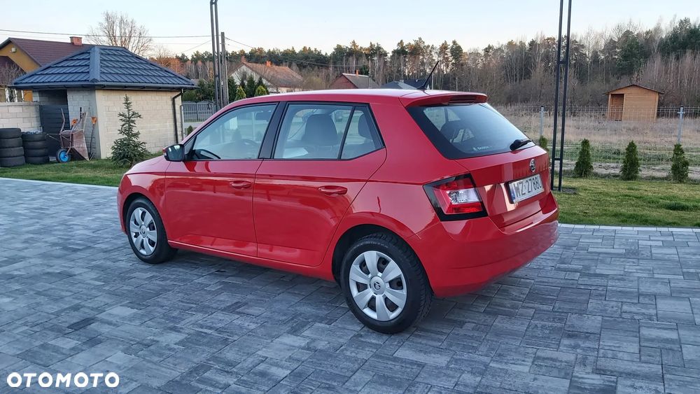 Skoda Fabia 1.2 TSI Active - 18