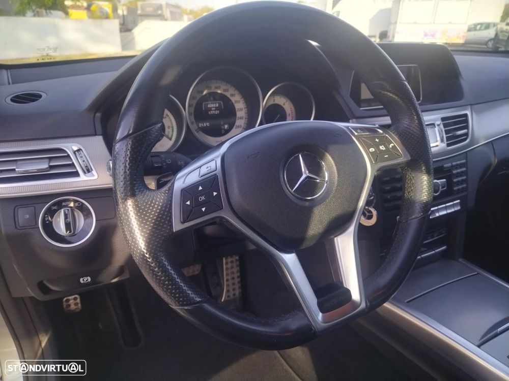 Mercedes-Benz E 300 - 4