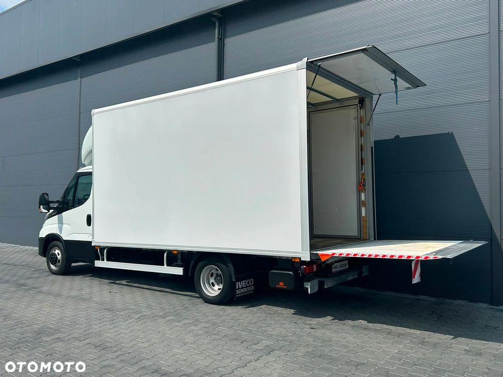 Iveco Daily 40C18 35C18 3.0 HPI Hi-Matic Kontener 8 palet + winda 1000kg + drzwi boczne **Tylko 88tyś. km.**Kamera**Klima**LED**Super stan**2023R** - 7