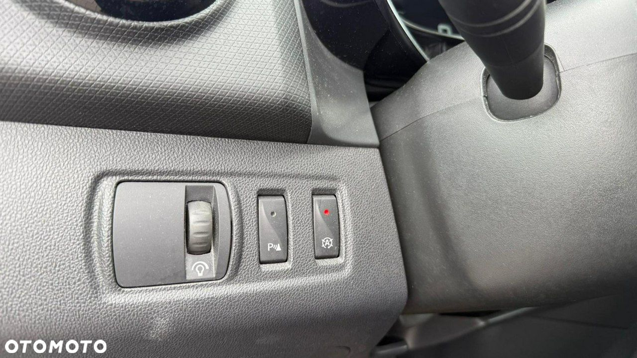 Renault Clio - 15