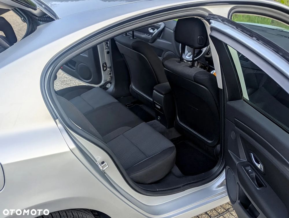 Renault Laguna - 8