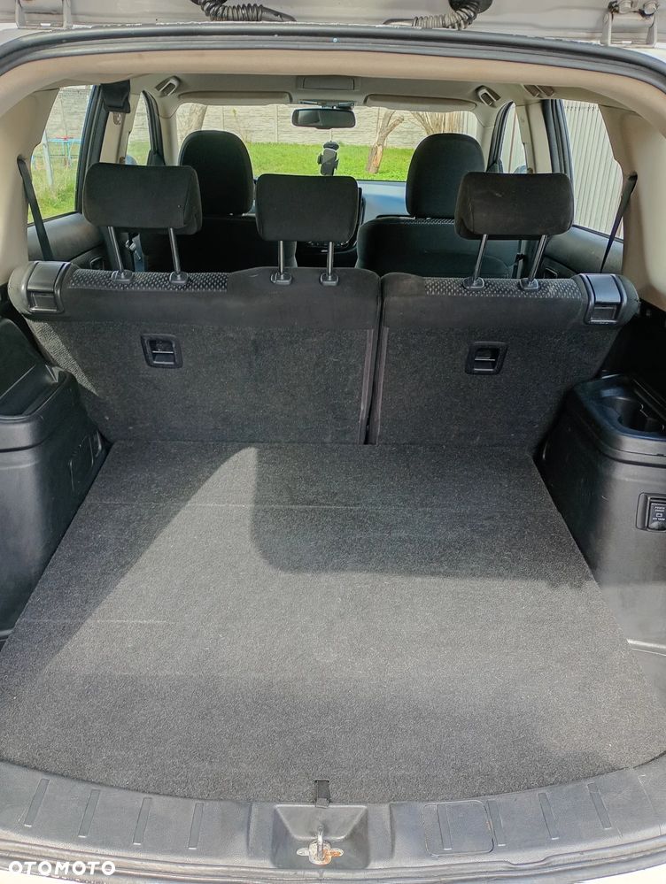 Mitsubishi Outlander - 5