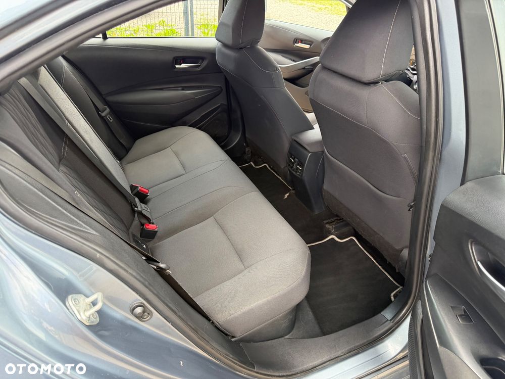 Toyota Corolla 1.8 Hybrid Comfort - 12