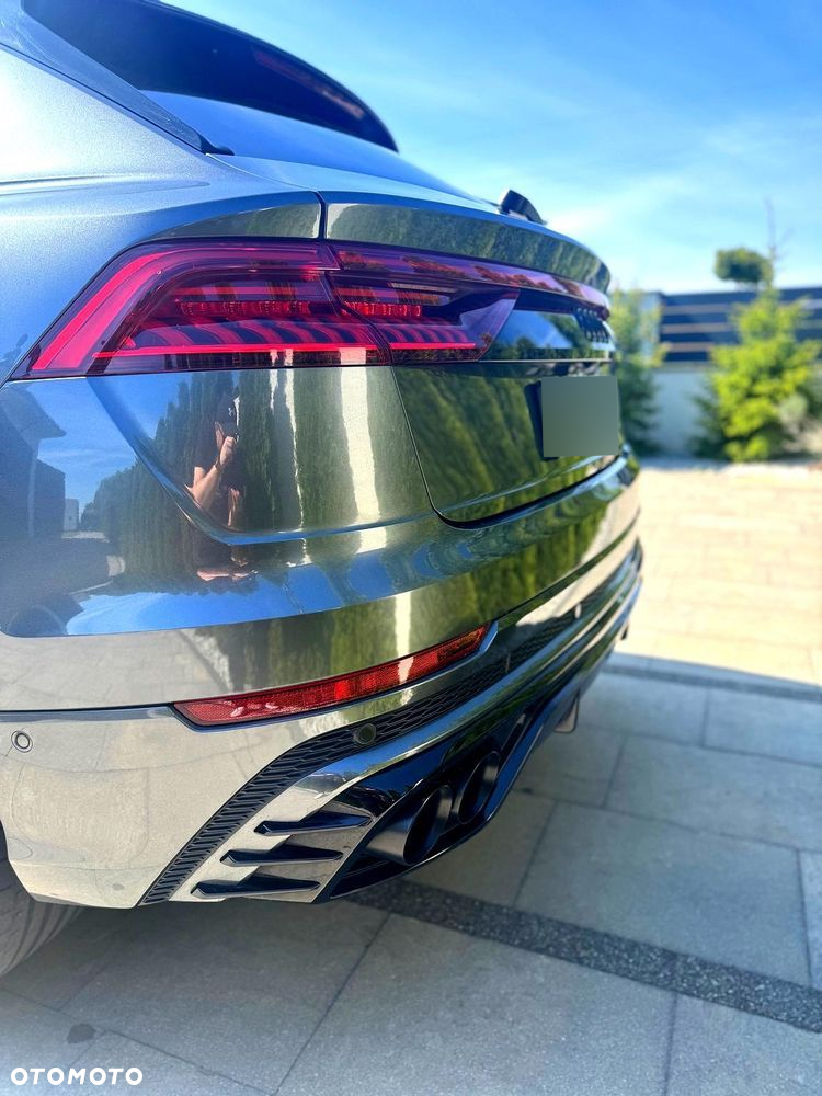 Audi Q8 - 6