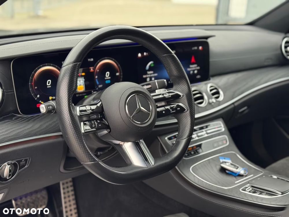 Mercedes-Benz Klasa E - 12