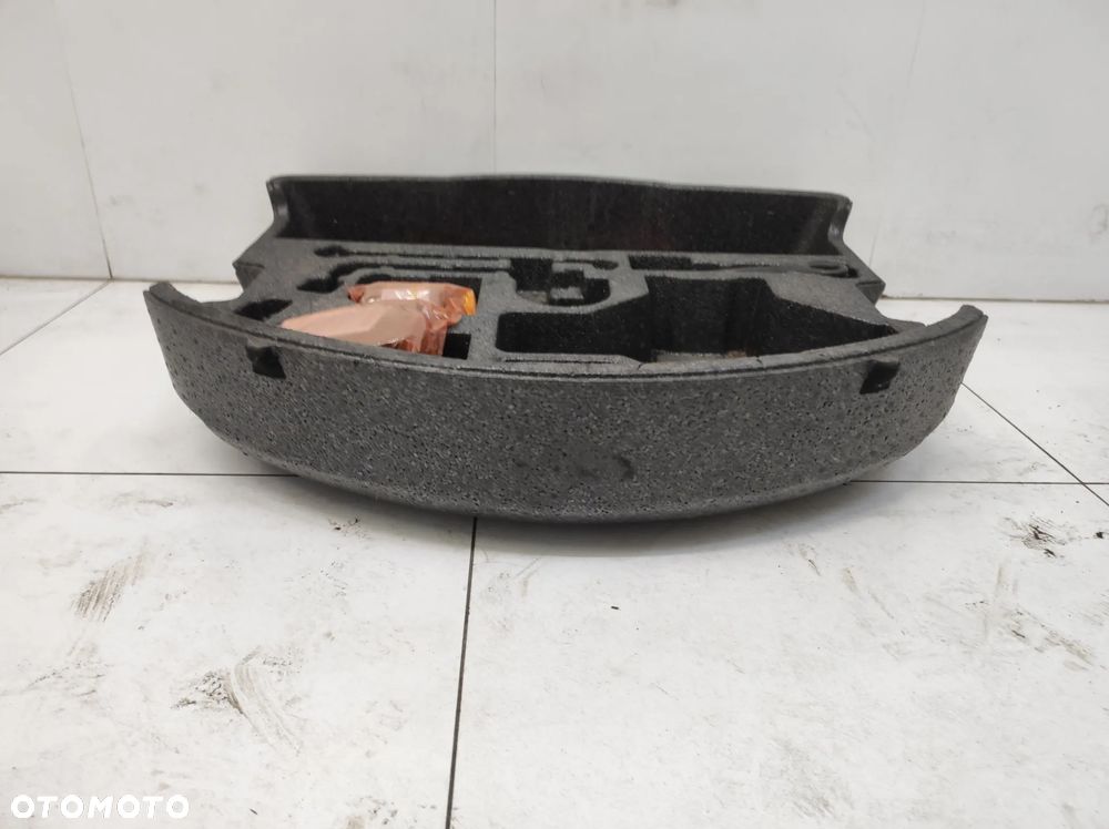 Styropian wkład koła zapasowego bagażnika Toyota RAV4 V 5 - 7