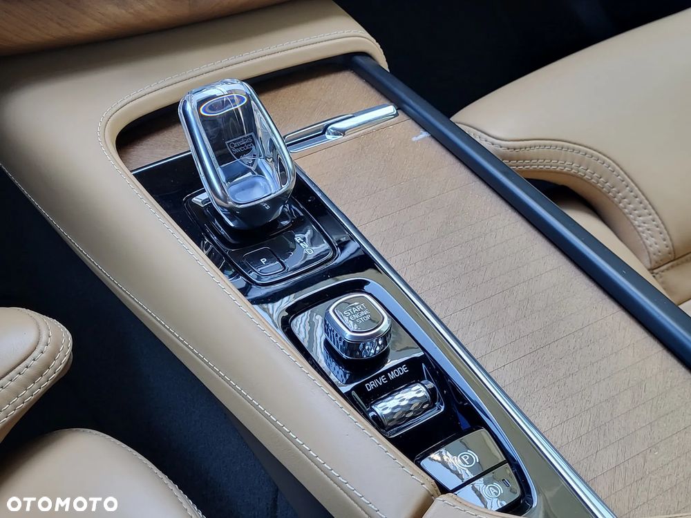 Volvo XC 90 B5 D AWD Inscription - 18