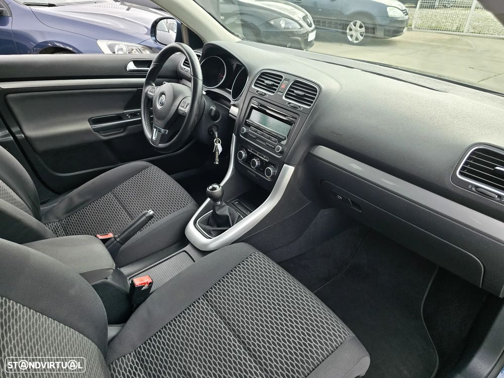 VW Golf Variant 1.6 TDi Trendline - 11