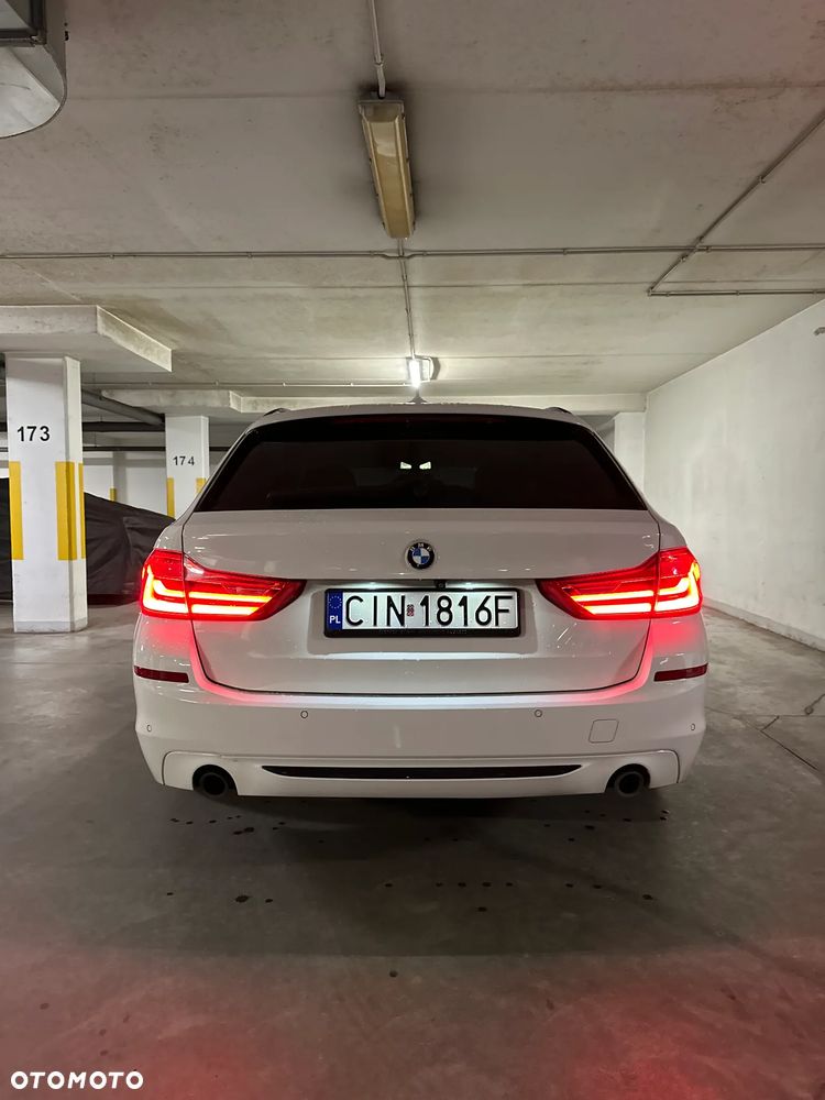 BMW Seria 5 520d xDrive Sport Line sport - 7
