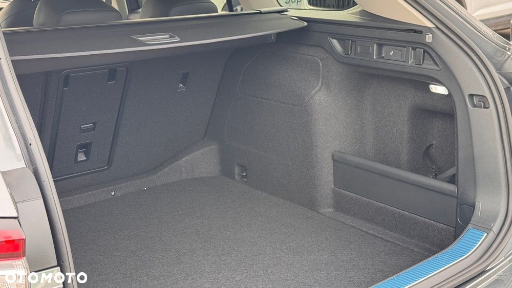 Skoda Superb 1.5 TSI L&K DSG - 8