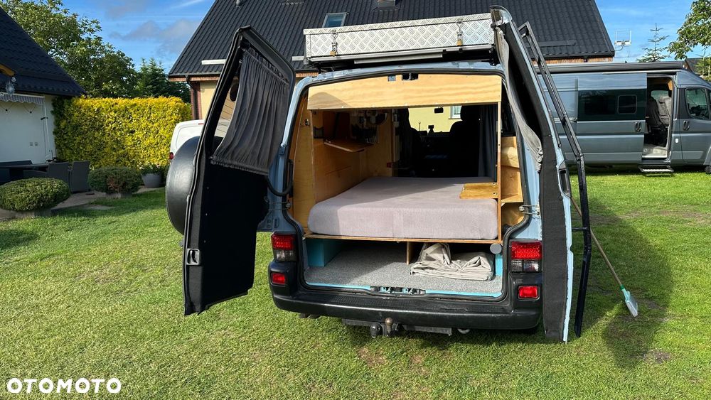 Volkswagen Transporter - 21