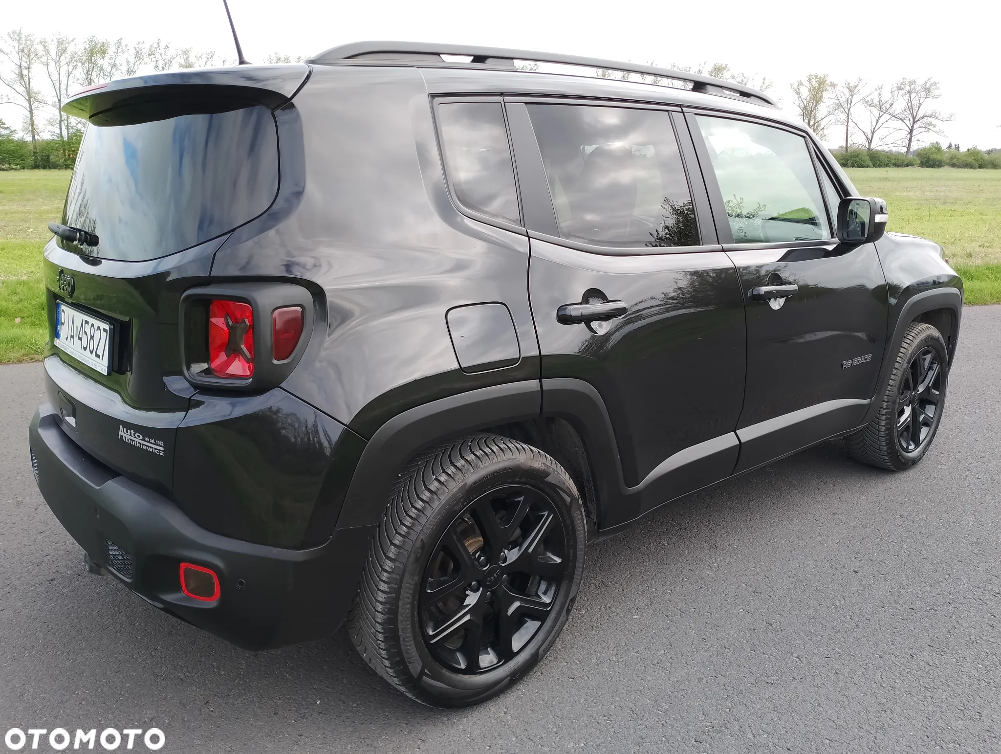 Jeep Renegade - 11