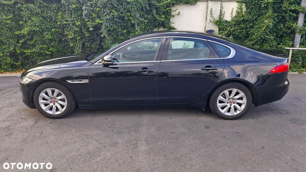 Jaguar XF 2.0 i4D Prestige - 21