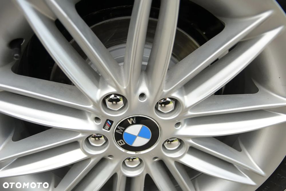 BMW Seria 1 - 19