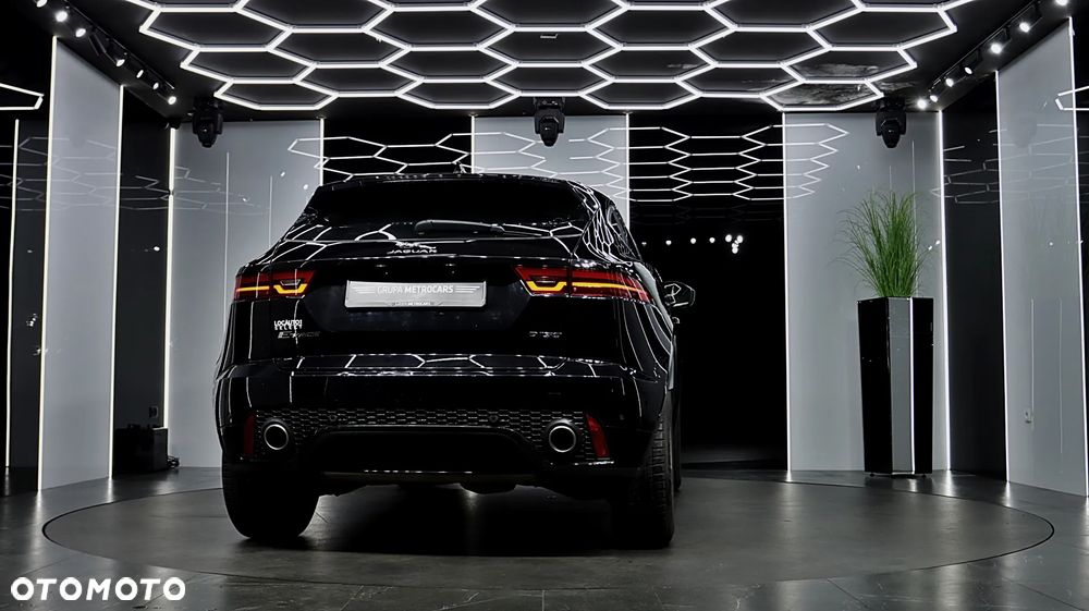 Jaguar E-Pace 2.0 i4D FWD R-Dynamic S - 7