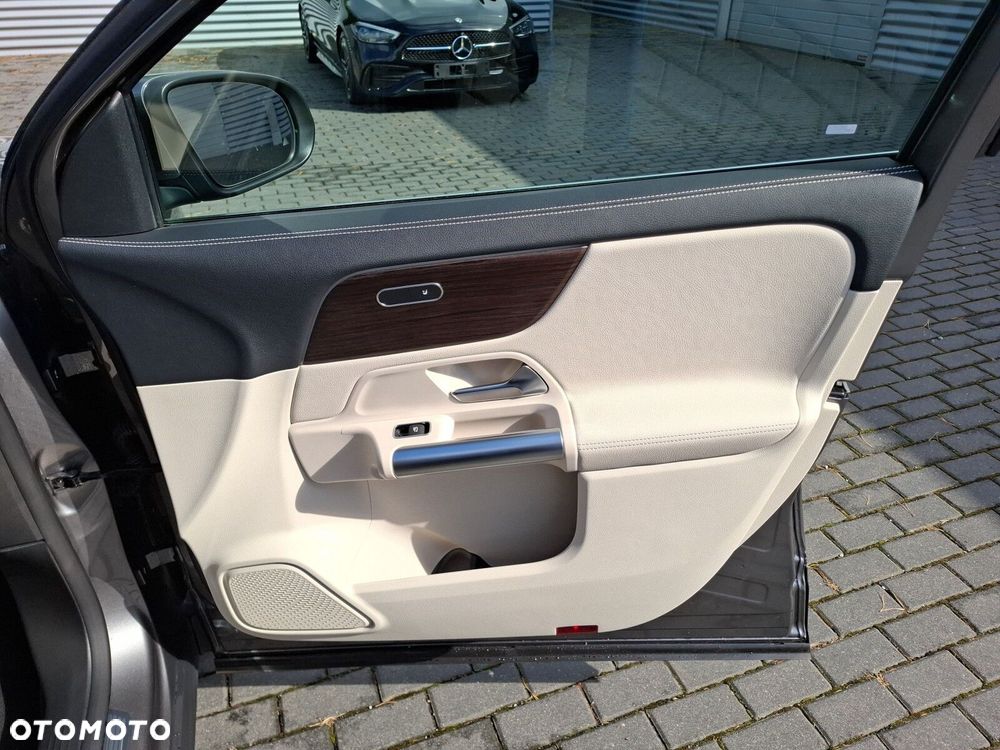 Mercedes-Benz GLA 200 d Progressive - 15