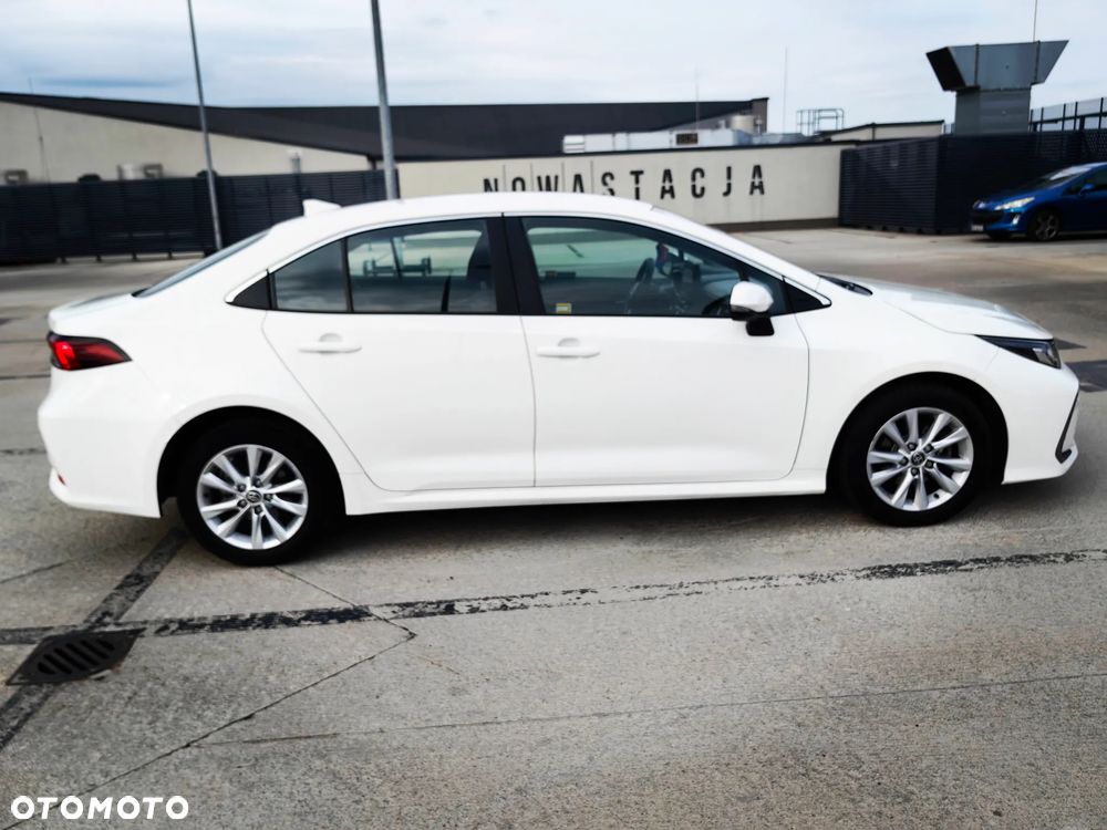 Toyota Corolla 1.8 Hybrid Comfort - 11