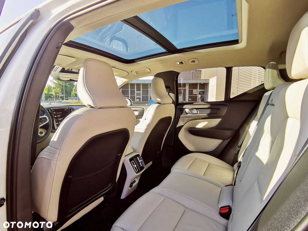 Volvo XC 40 B5 B AWD Ultimate Dark - 13