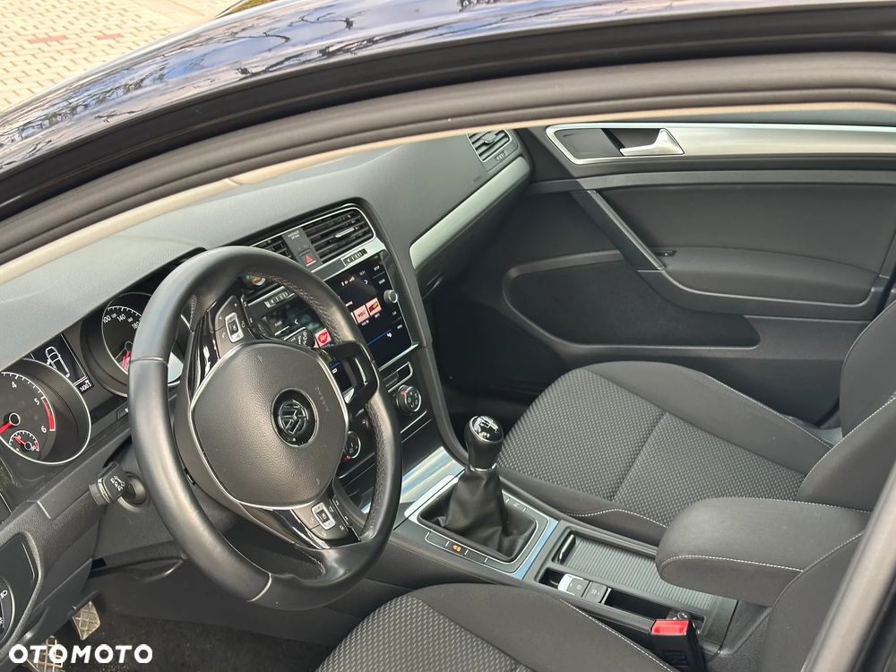Volkswagen Golf 1.6 TDI BMT Trendline - 8
