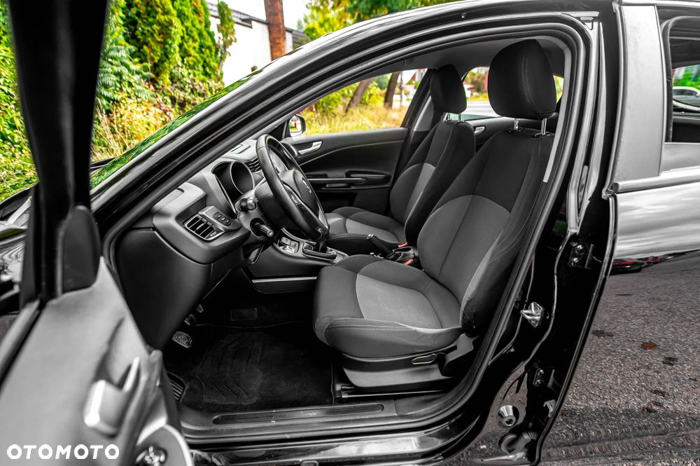 Alfa Romeo Giulietta 1.4 TB 16V Multiair Collezione - 6