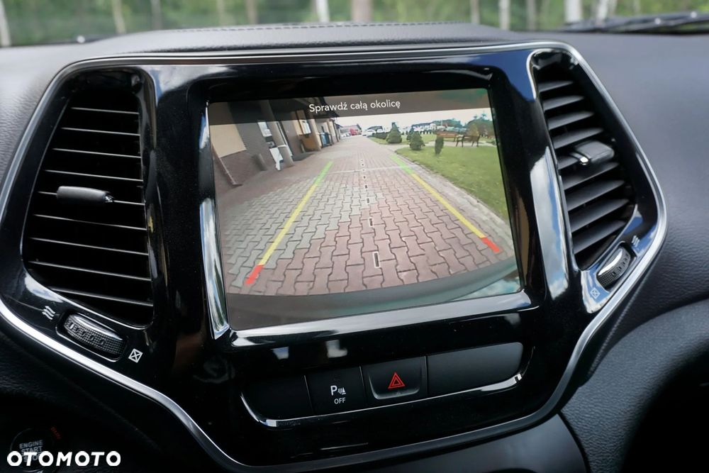 Jeep Cherokee 3.2 V6 Active Drive I Limited - 22