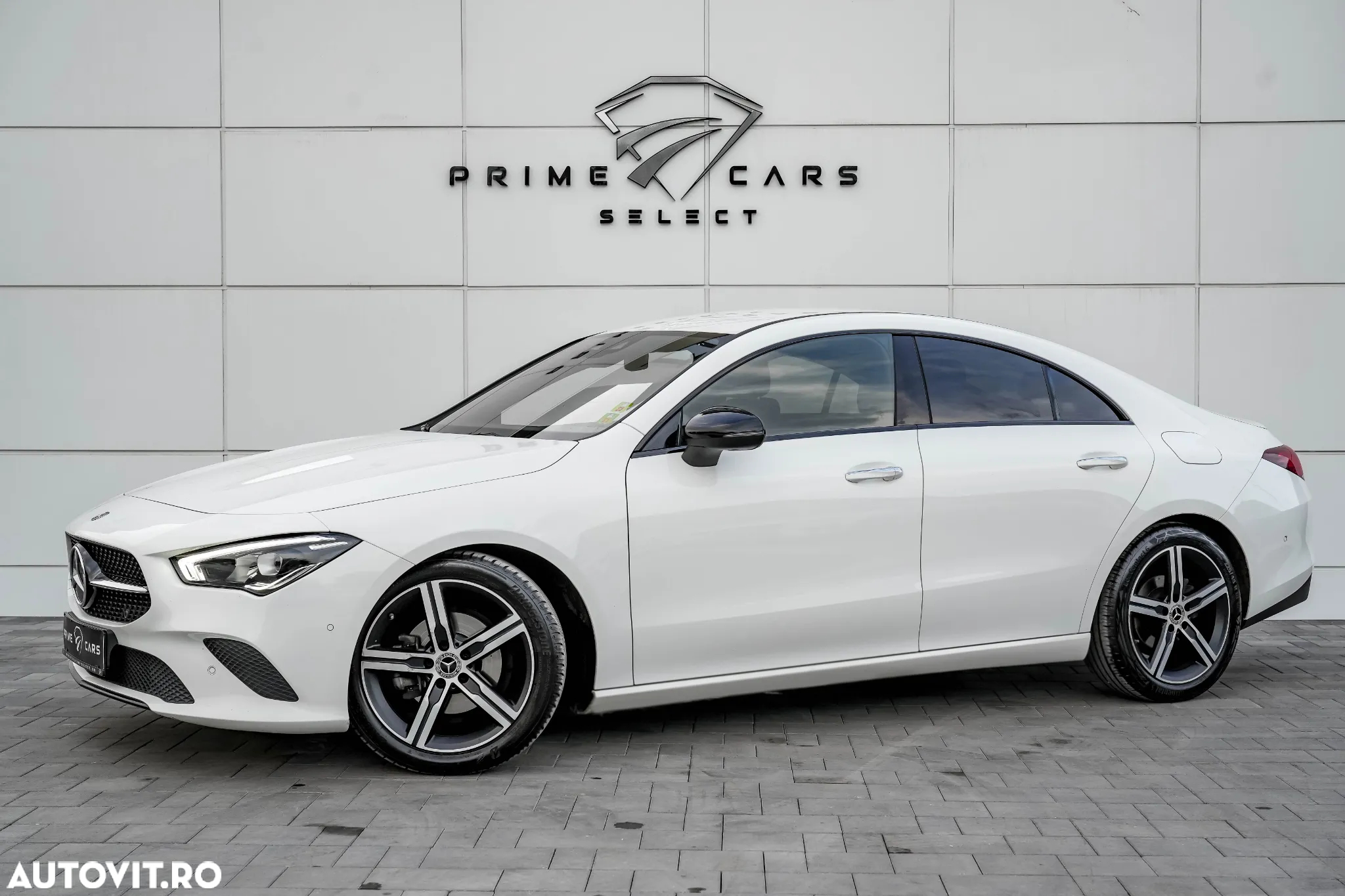 Mercedes-Benz CLA 180 7G-DCT Special Edition - 20