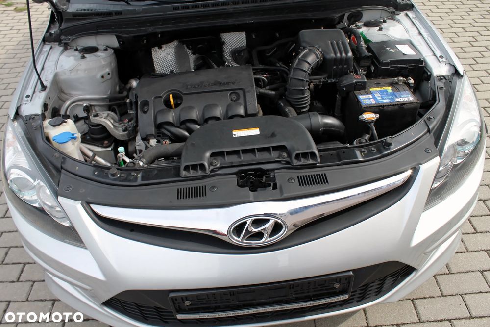 Hyundai i30 1.4 Blue Comfort - 21