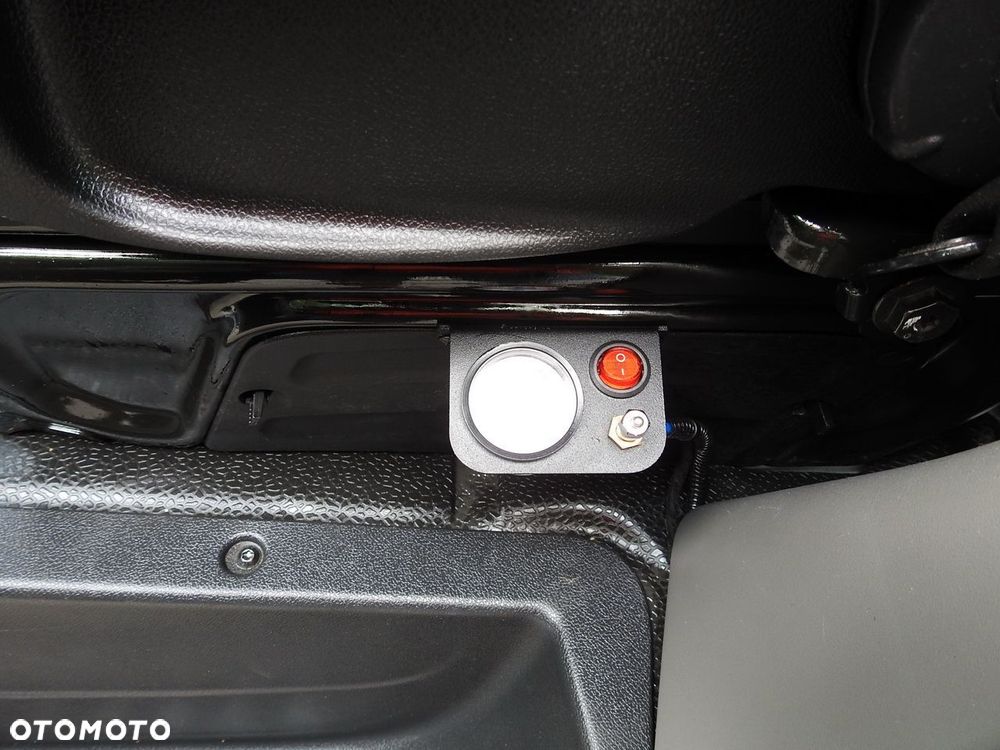 Renault MASTER PLANDEKA 10 PALET WEBASTO KLIMATYZACJA TEMPOMAT LEDY PNEUMATYKA  165KM - 28