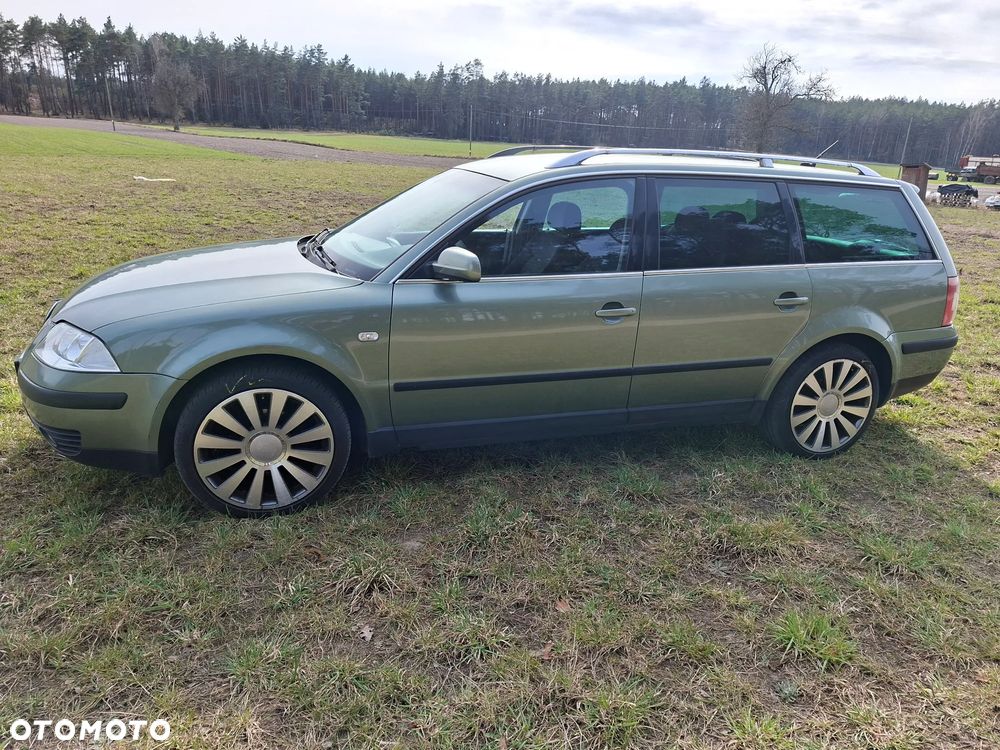 Volkswagen Passat 1.9 TDI Highline Tiptr - 2