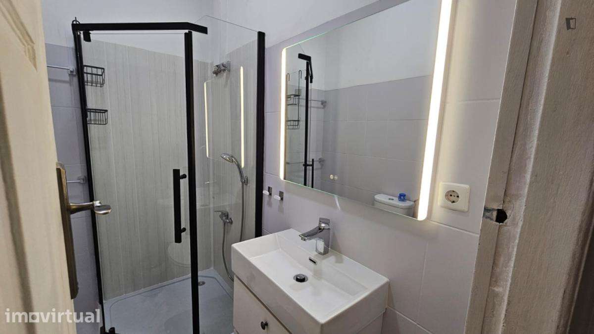 Quarto - localizado em Cedofeita Porto - Grande imagem: 2/14