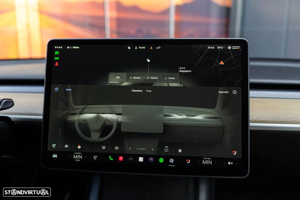 Tesla Model Y RWD - 18