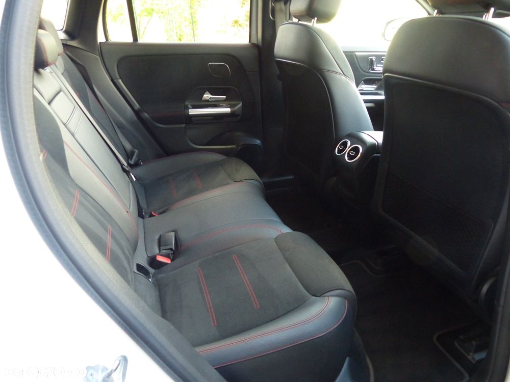 Mercedes-Benz EQA 250 66.5kWh AMG Line - 21