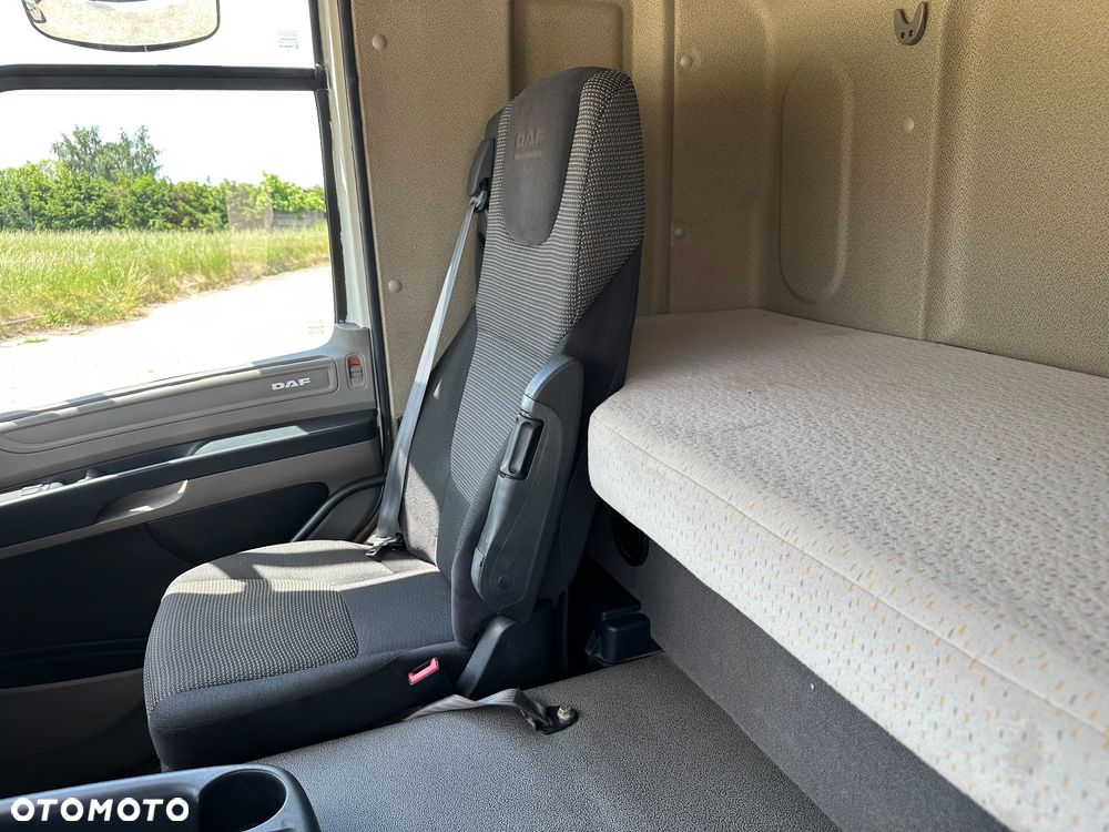 DAF CF 310 6X2    org .368tys km  LAWETA 8.20M - 10