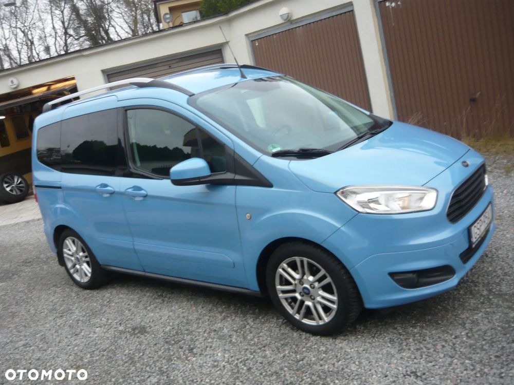Ford Tourneo Courier 1.0 EcoBoost Ambiente - 2